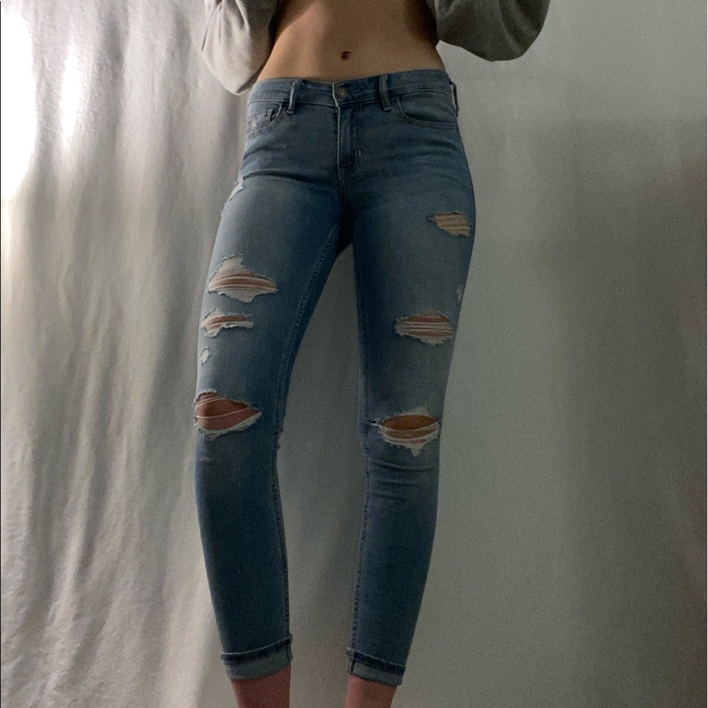 Cropped Hollister Jeans